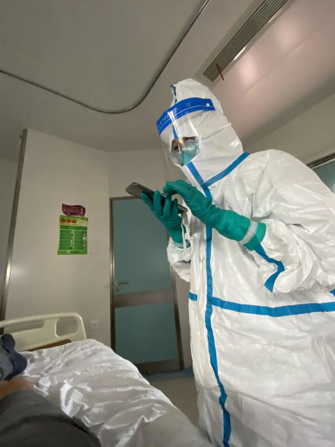 American In Shanghai Quarantine - 21 Days And Counting...