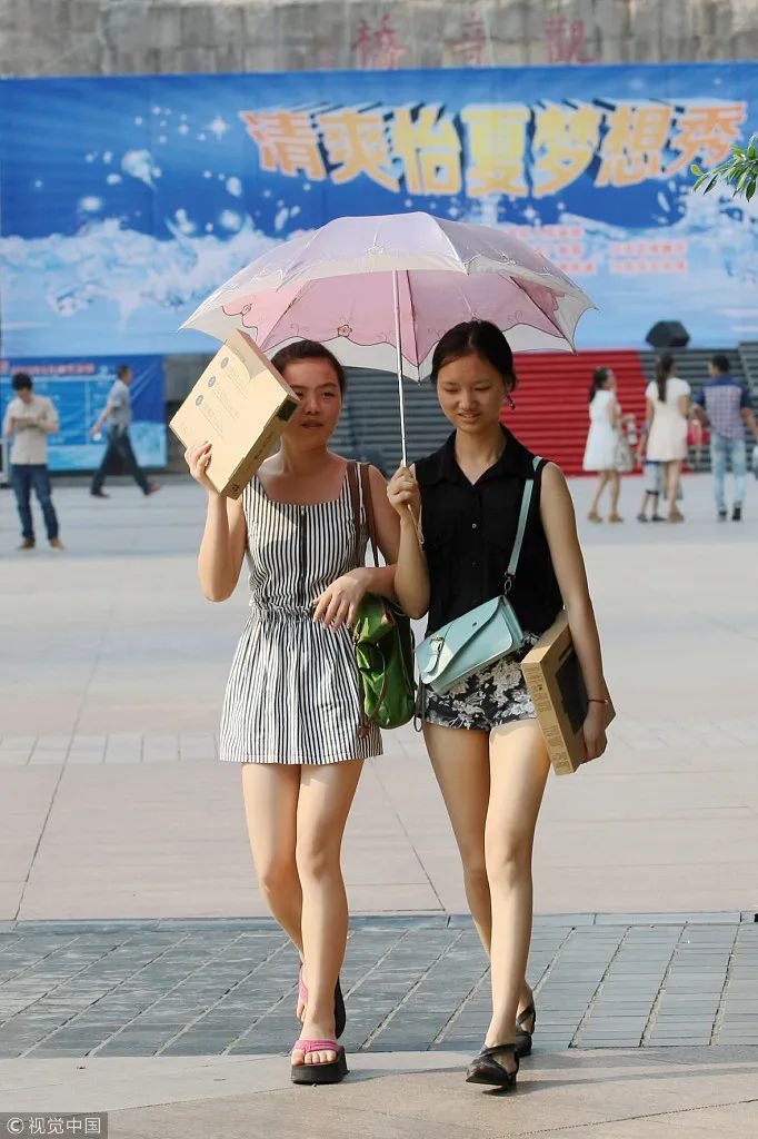 China's Fair-skinned Obsession
