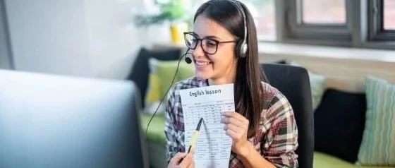 China’s New Policy For Online Teachers Explained